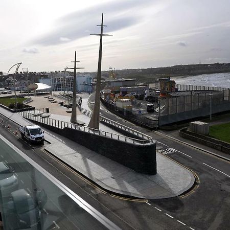 Apartment 10, South Pier, 13-14 Kerr Street, Portrush Buitenkant foto