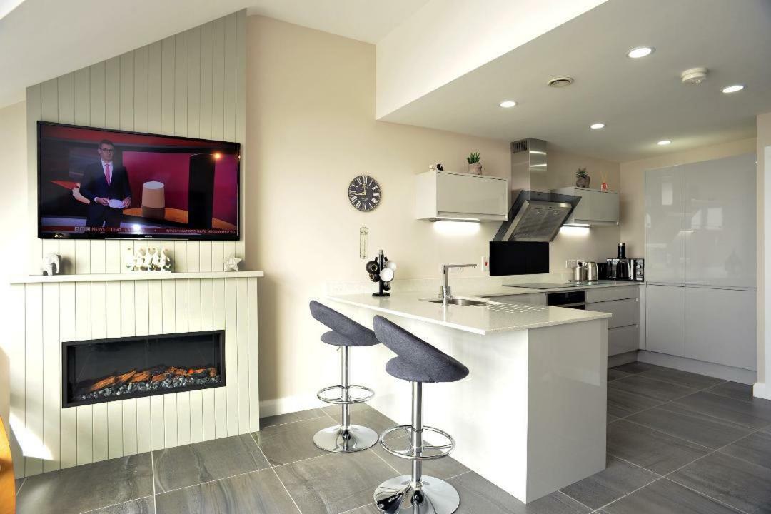 Apartment 10, South Pier, 13-14 Kerr Street, Portrush Buitenkant foto