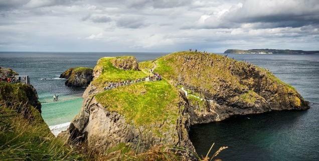 Apartment 10, South Pier, 13-14 Kerr Street, Portrush Buitenkant foto